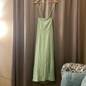 Linen Open Back Dress w/ Side Slit - Light Green: Size: 16